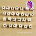 2015 new fashion 10mm Square wooden alphabet beads for sale letter beads alphabet